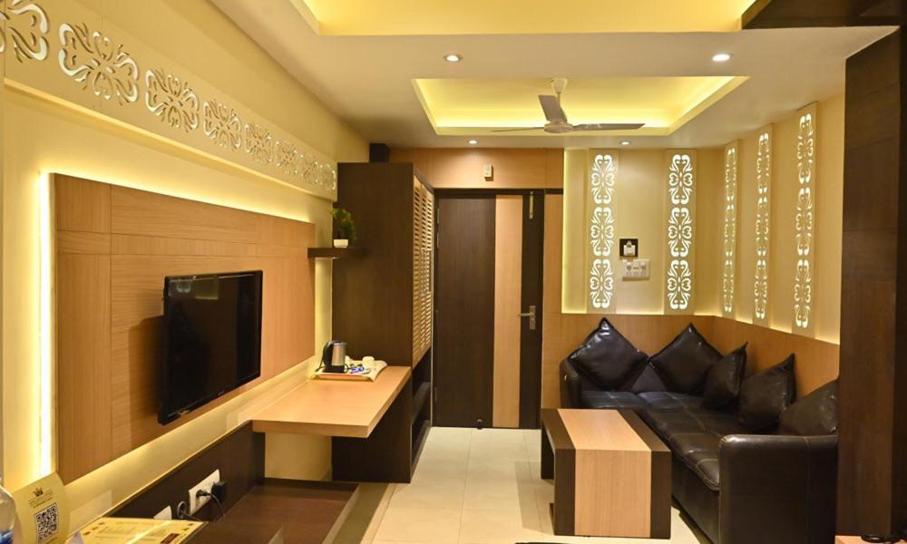 Hotel Royal Cottage Kanpur Exteriör bild
