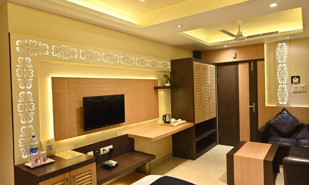 Hotel Royal Cottage Kanpur Exteriör bild